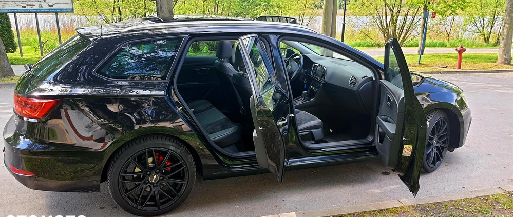 Seat Leon cena 69900 przebieg: 62000, rok produkcji 2018 z Kórnik małe 326